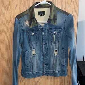 Camo Jean jacket size S
